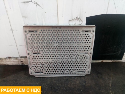 Площадка за кабиной