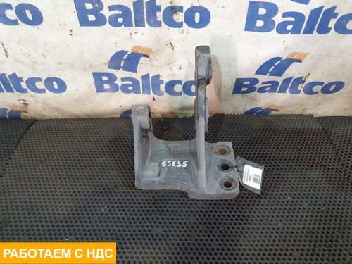 Кронштейн крепления передней рессоры правый