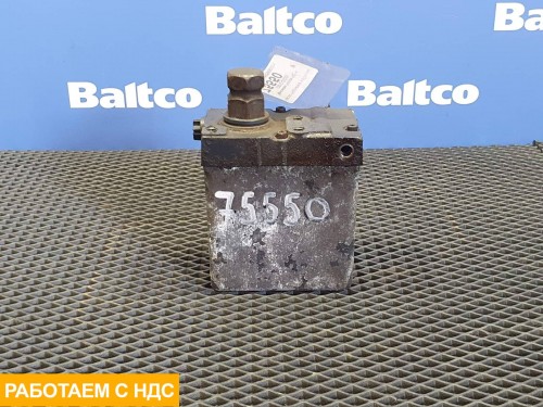 Насос подъема кабины