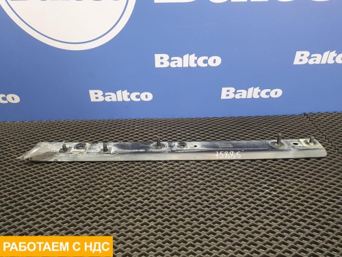 Кронштейн крепления интеркулера правый