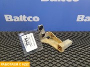 Кронштейн фары правый