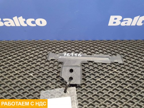 Кронштейн проводки осушителя