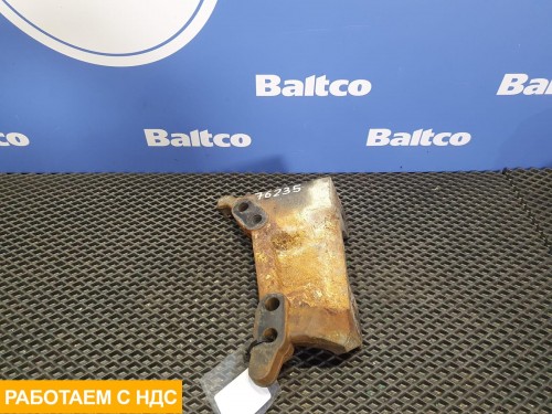 Кронштейн глушителя