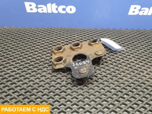 Кронштейн крепления тормозных трубок