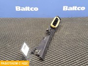 Накладка в салоне левая