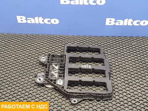 Кронштейн разъемов кабины